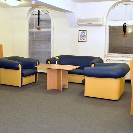 Hotel Ogosta Μοντάνα Εξωτερικό φωτογραφία