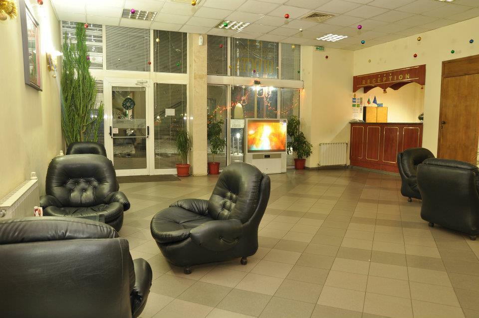 Hotel Ogosta Μοντάνα Εξωτερικό φωτογραφία